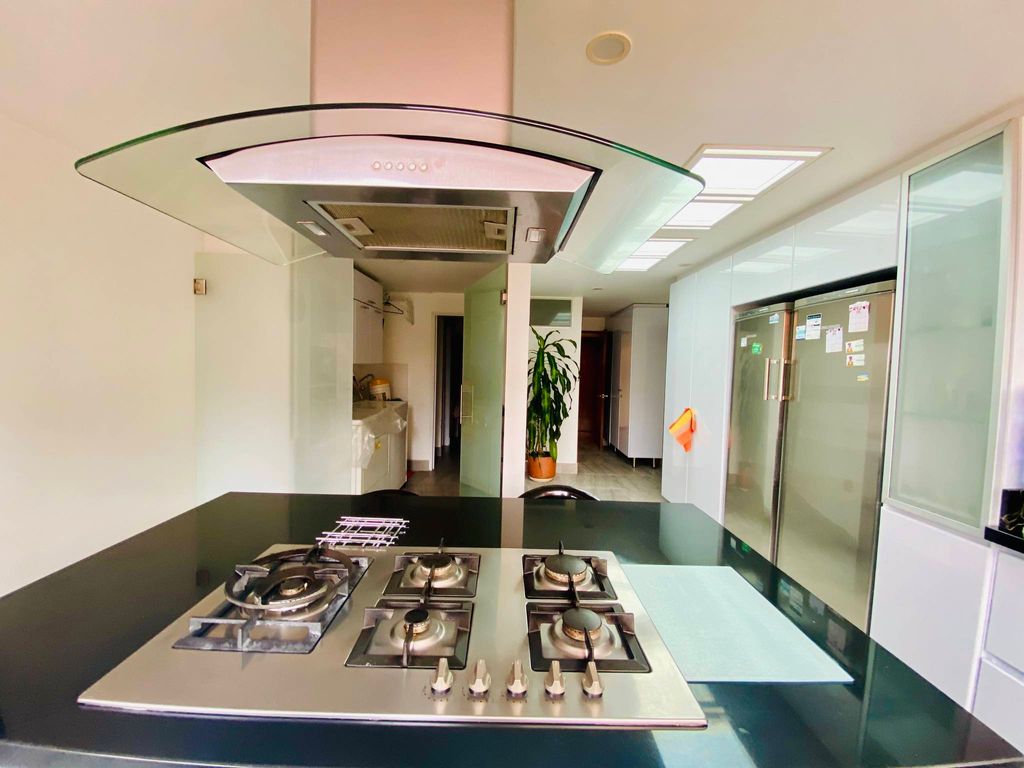 6 room luxury Apartment for sale in Bogota, Bogotá, Bogota D.C