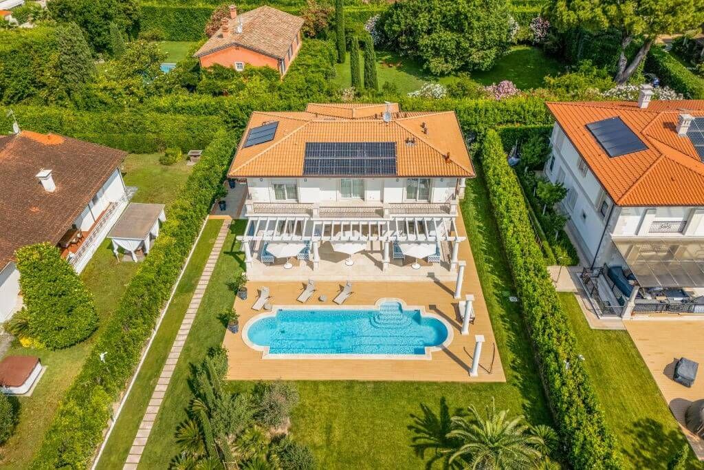 Вилла в Продажа via carlo carrà 35, Forte dei Marmi, Provincia di Lucca, Тоскана