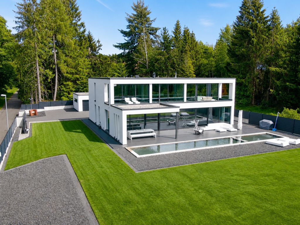 Престижная вилла в Продажа Франкфурт-на-Майне, Hessen