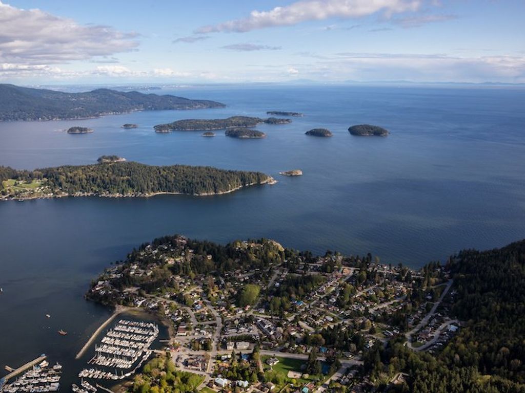 Land Available in Lot Q 739 Highland Road, Roberts Creek, British