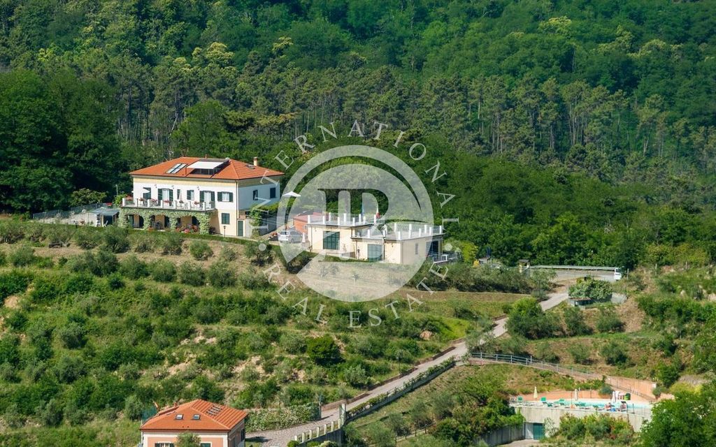Esclusiva villa di 500 mq in vendita La Spezia, Italia