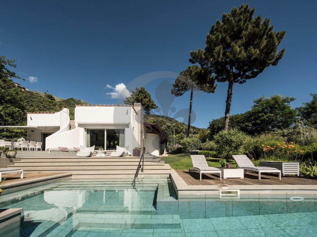 Villa di 300 mq in vendita Via Scarpello, Camaiore, Lucca, Toscana