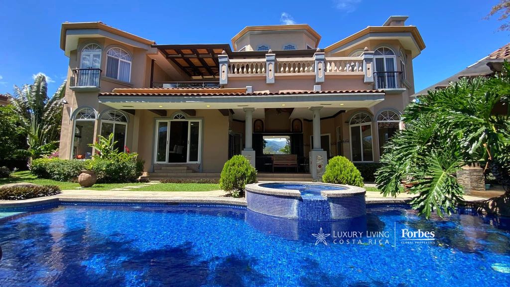 Престижный Особняк в Продажа Valle del Sol, Santa Ana, Provincia de San José