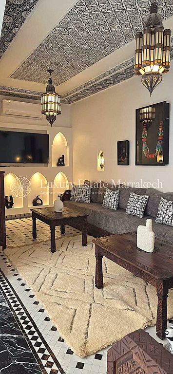 Офис 340 м2 в Продажа - Médina Sidiyub, Марракеш, Marrakech, Marrakesh-Safi