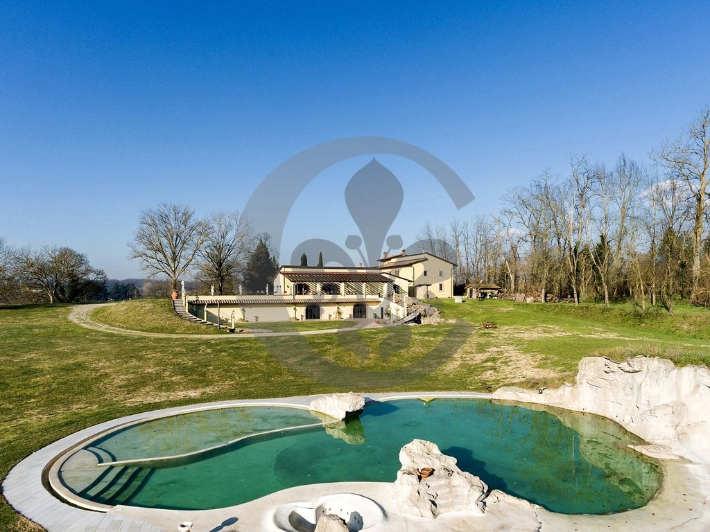 Villa di 1300 mq in vendita Località Gracchia, Vicchio, Firenze, Toscana