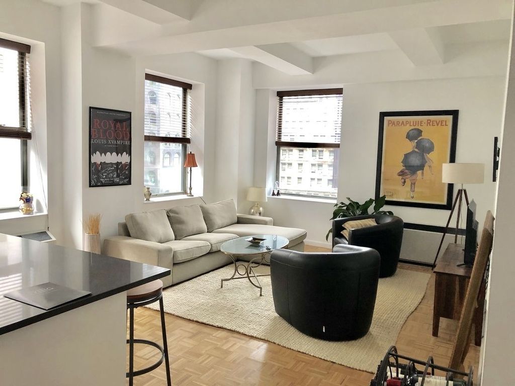 4 room luxury Apartment for sale in 75 MAIDEN LANE, #2A, NEW YORK, NY 10038, New York