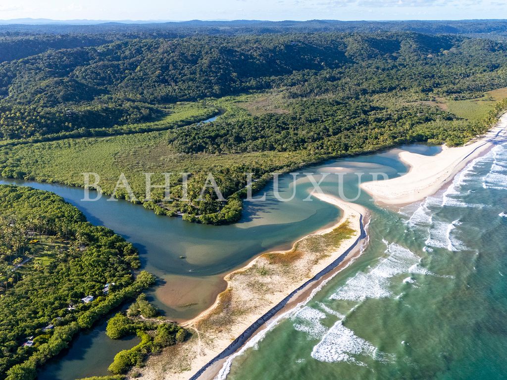 Земельный участок в продаже - Praia de Pompilho, Vila de Serra Grande, Uruçuca, 45680-000, Bahia, Itacaré, Bahia