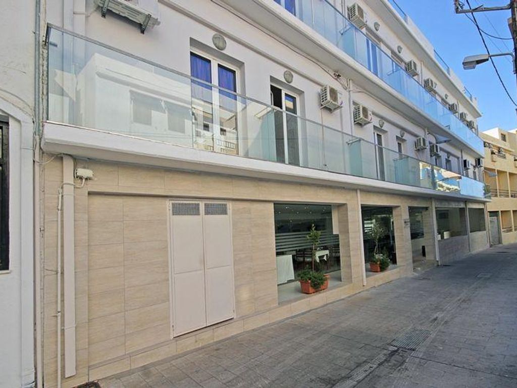 Luxury Hotel for sale in chersonisos, Heraklion, Nomós Irakleíou, Crete