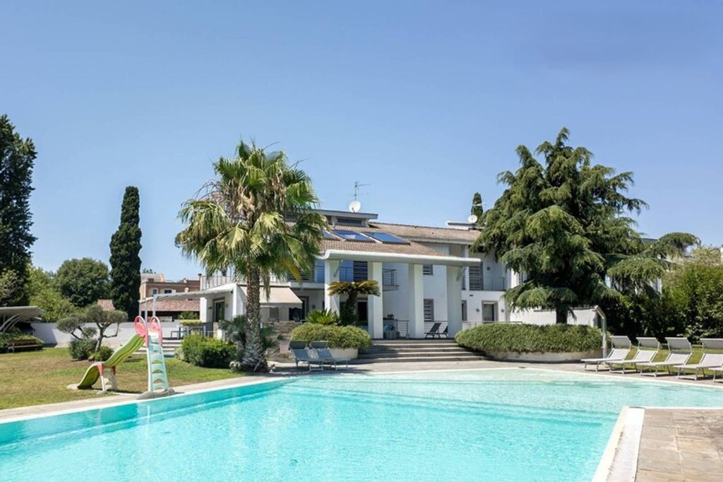 Престижная вилла 500 в Продажа, Via Stasino, Рим, Lazio