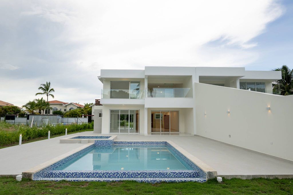 Элитная квартира в двух уровнях в Продажа Residential Mar de Cocotal I, 23301, Punta Cana, Пунта Кана, Higüey, Provincia de La Altagracia