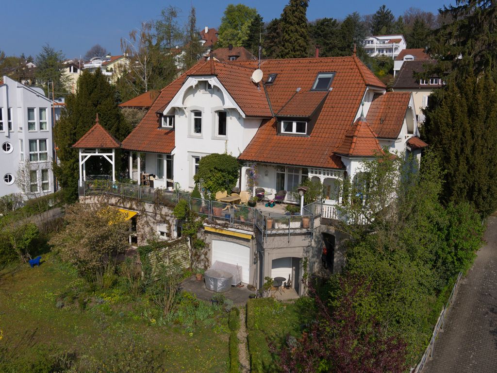 LuxusApartment mit 6 Zimmer zu verkaufen in Stuttgart, Baden