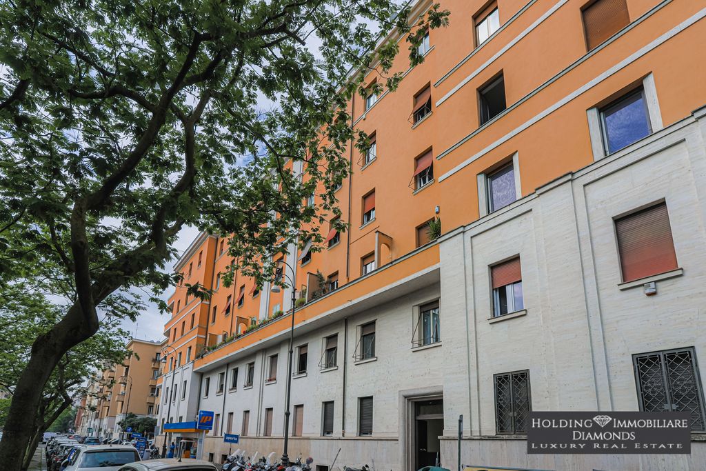 Appartamento di lusso di 265 m² in vendita via Filippo Corridoni, Roma, Lazio