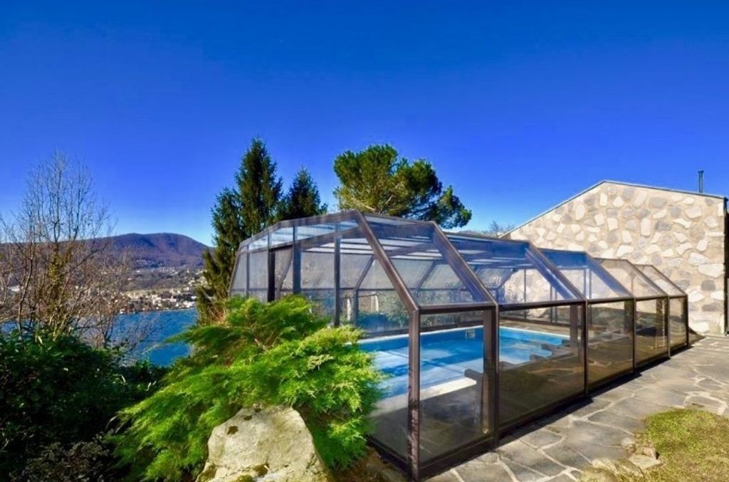 7 room luxury Villa for sale in Lugano, Switzerland 121768883