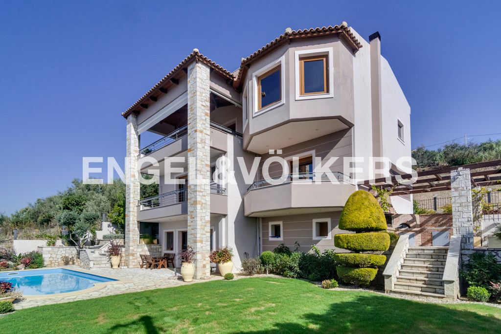 5 bedroom luxury Detached House for sale in Patras, Greece 128323509