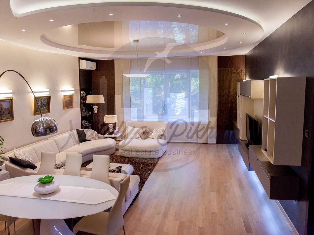 3 room luxury Apartment for sale in ул. Ярославов Вал, 15А, Kyiv