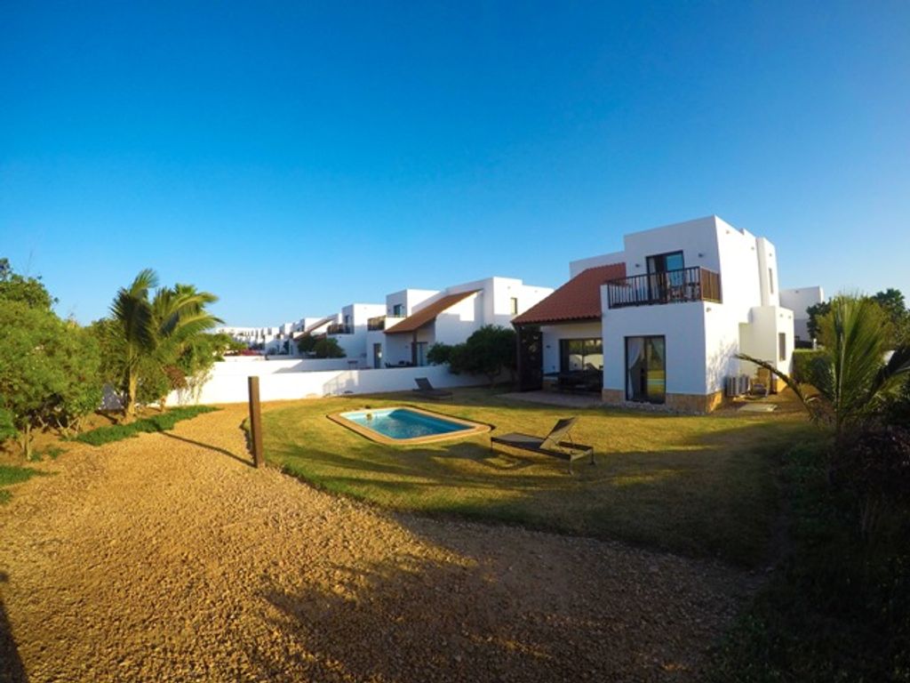 3 bedroom luxury Villa for sale in Santa Maria, Cape Verde 73602243