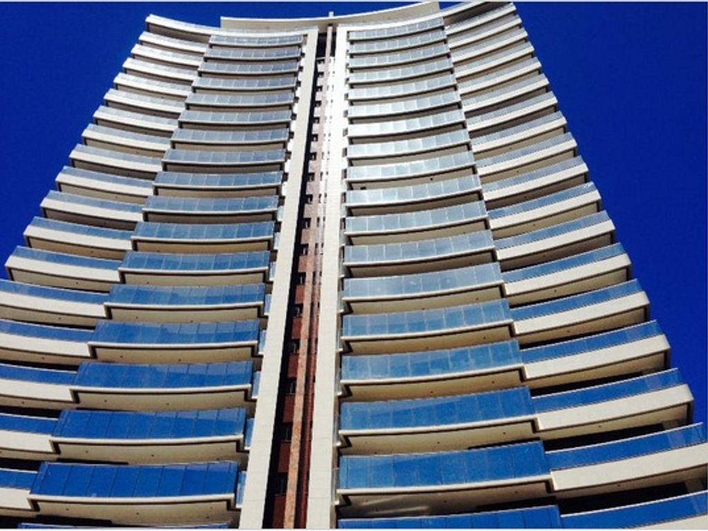 Luxury penthouse for sale in R. Tenente Amauri Pio, Fortaleza, Estado