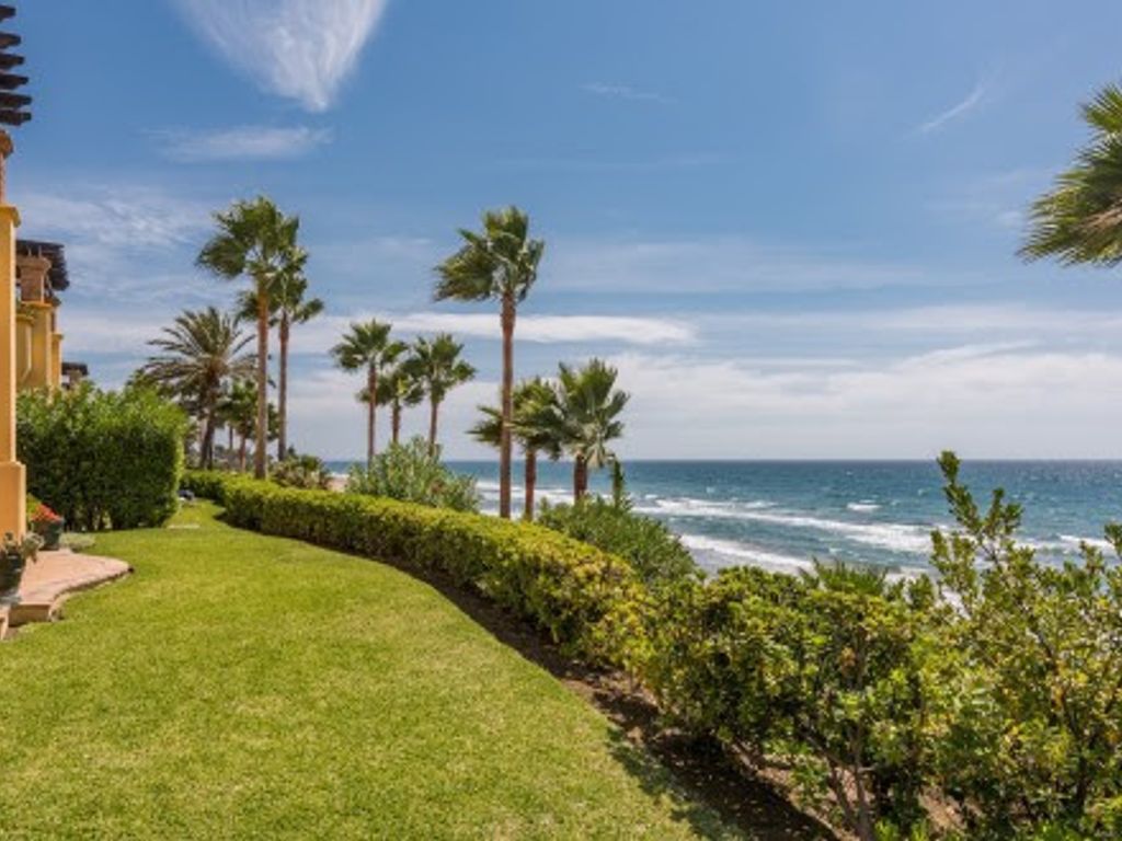 4-bedroom-luxury-apartment-for-sale-in-calle-deborah-kerr-4-marbella