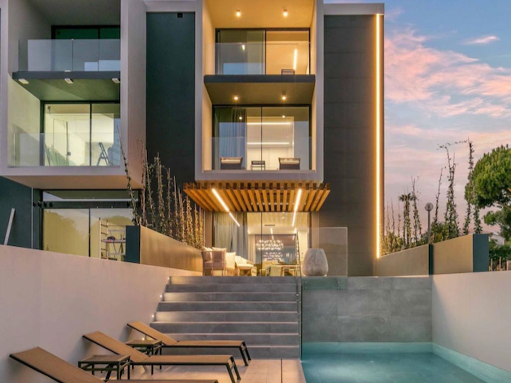 6 room luxury House for sale in Vale do Lobo, Portugal 120136403