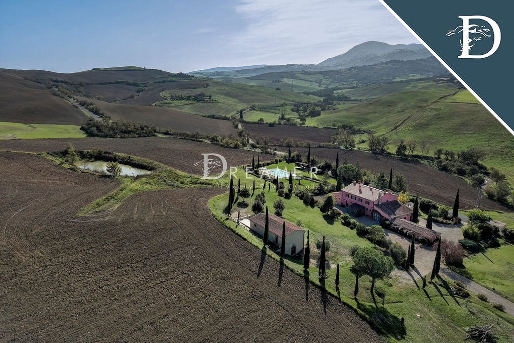 Prestigiosa villa di 500 mq in vendita, Via Cassia 13, Castiglione d'Orcia, Siena, Toscana