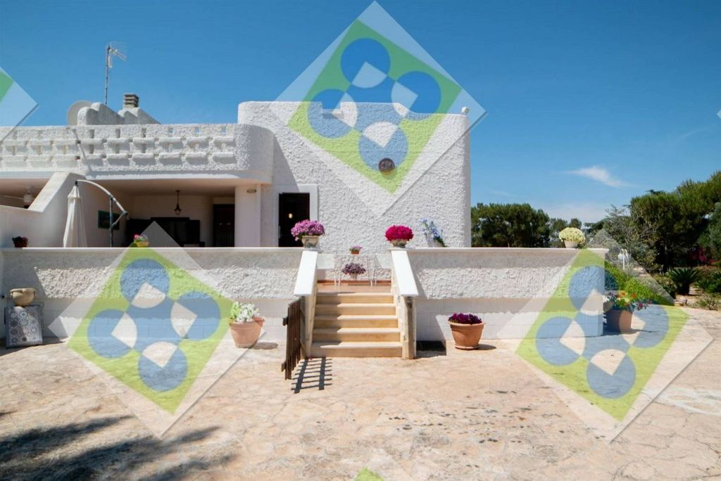 Villa di 225 mq in vendita Contrada Lamandia, Monopoli, Bari, Puglia