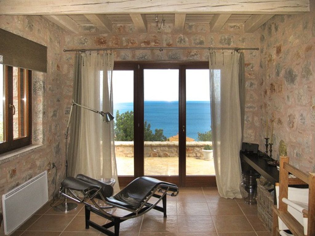 4 bedroom luxury Apartment for sale in Tolo (Peloponnesos), Greece