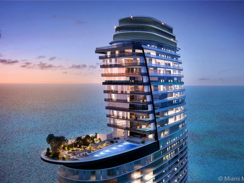 Luxuri ses 7 Schlafzimmer Penthouse zu verkaufen 300 Biscayne Blvd