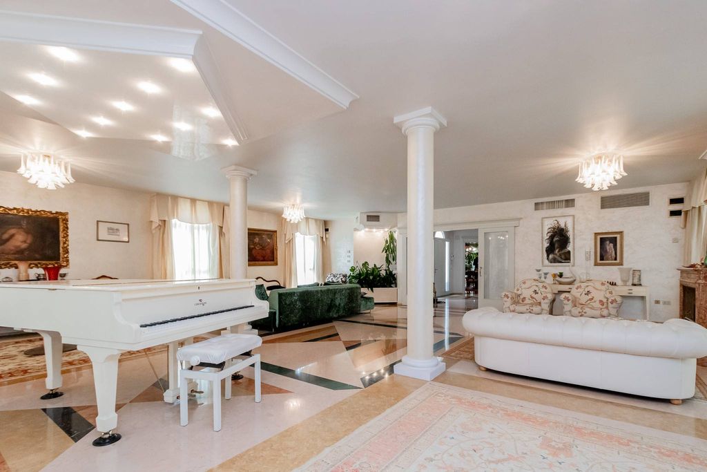 Casa de prestígio de 1000 m² vendas Pádua, 128710881