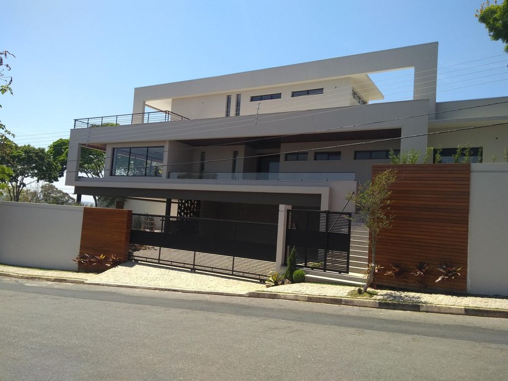 Vendas Casa Exclusiva de 550 m2, Rua Antonio Gonçalves Barbosa Cunha, 350, Atibaia, Estado de São Paulo