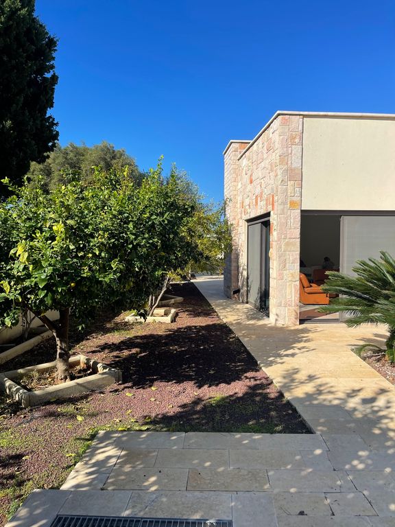 6 bedroom luxury Villa for sale in Caesarea, Israel 129634792