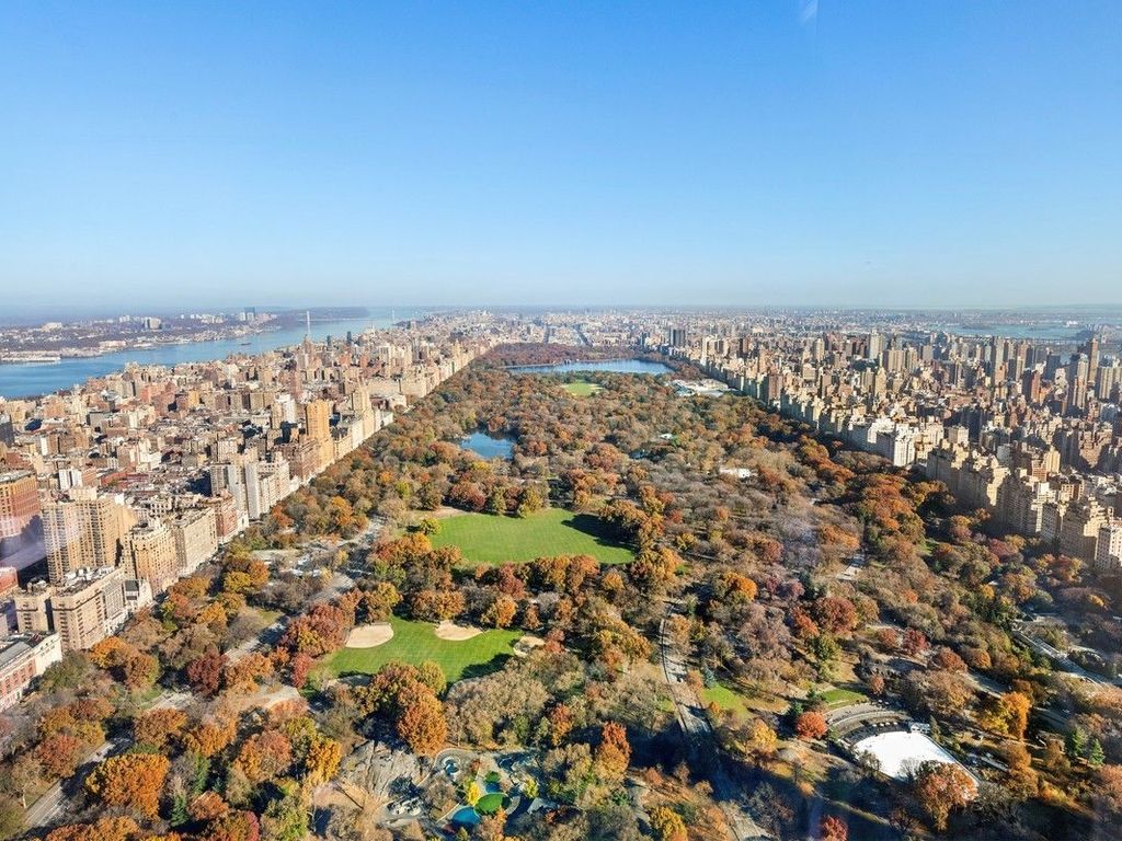 7 room luxury Flat for sale in New York