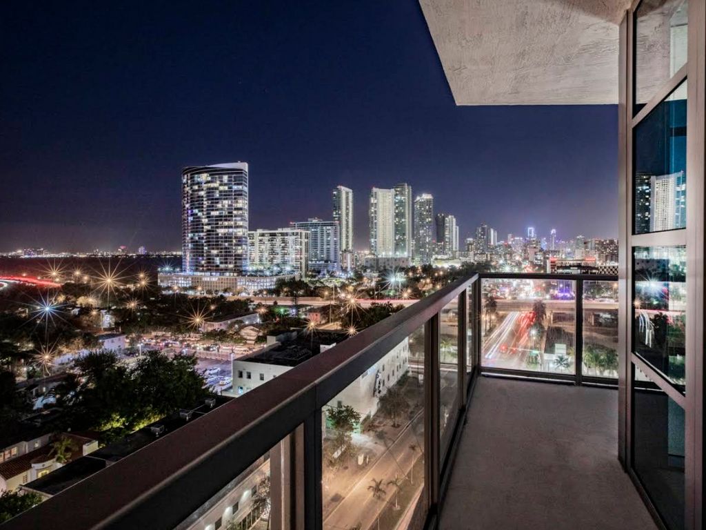 4 room luxury Apartment for sale in Miami, Florida