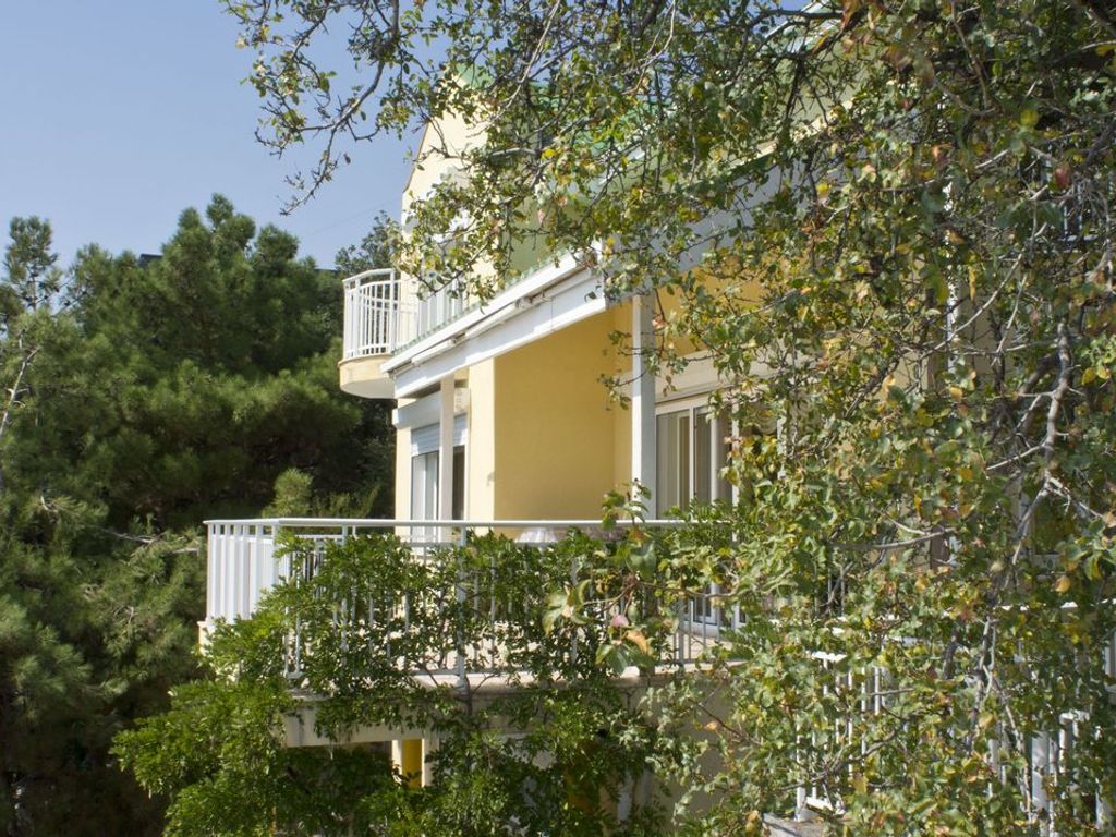 5 bedroom exclusive cottage for sale in пгт.Никита, Yalta, Avtonomna Respublika Krym 49695223