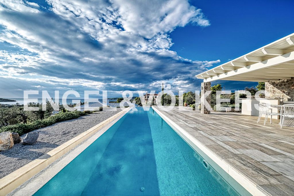 4 bedroom luxury Flat for sale in Porto Heli, Greece 128298743