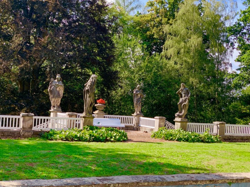 Château · Castle in Dolní Olešnice