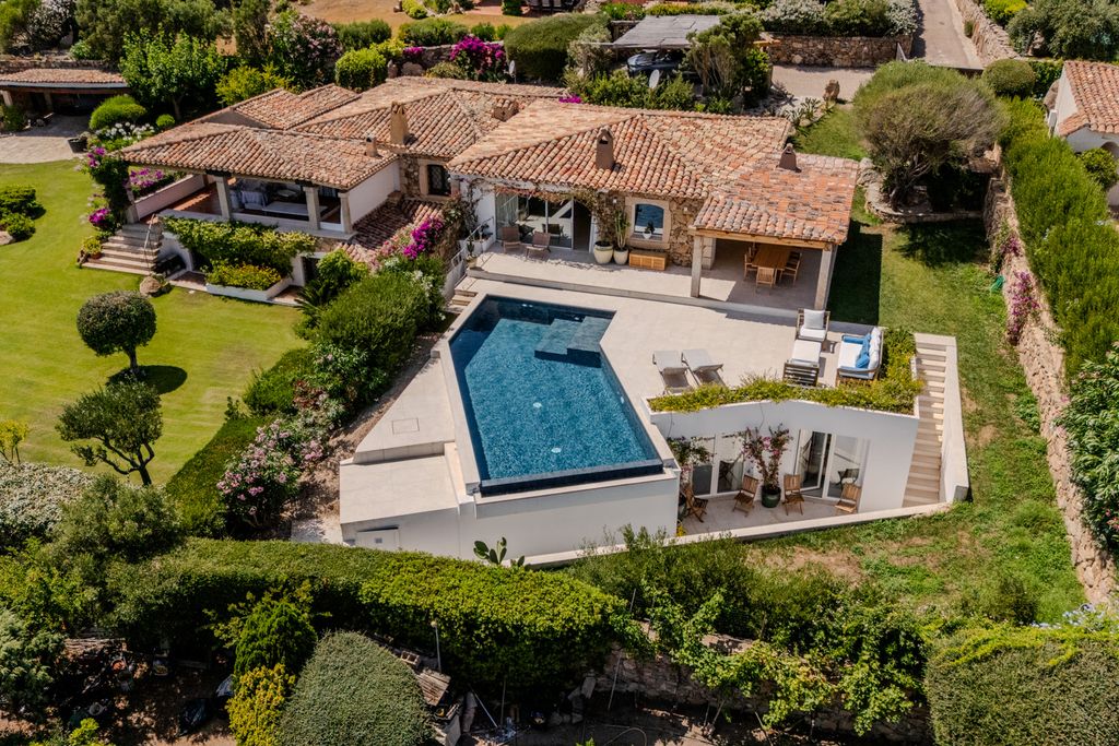 4 room luxury House for sale in via cala granu, Porto Cervo, Provincia di Sassari, Sardinia - Vista 2