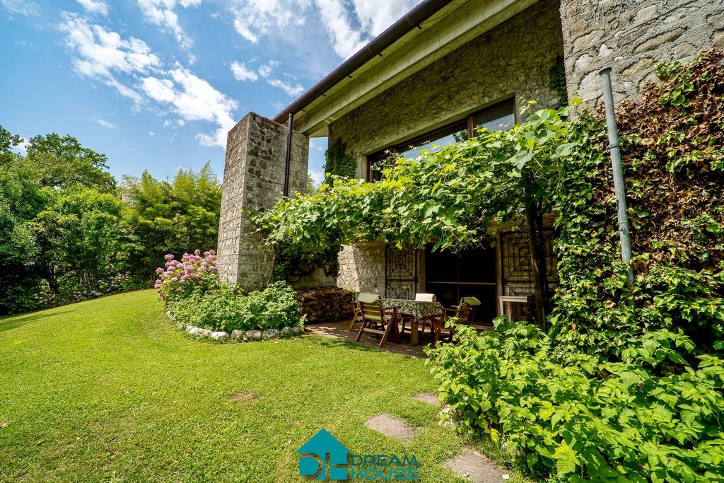 Casa – Moruzzo - Vista 2