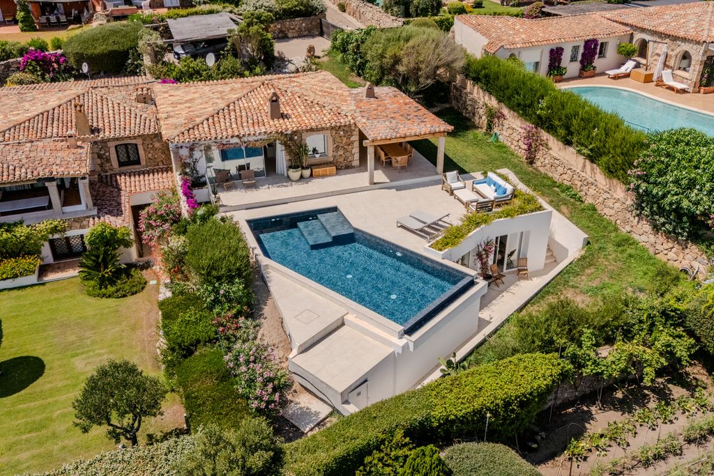 4 room luxury House for sale in via cala granu, Porto Cervo, Provincia di Sassari, Sardinia - Vista 3