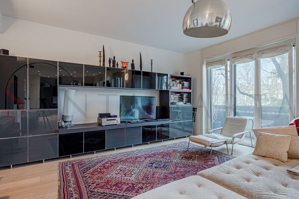 4 room luxury Flat for sale in piazzale giulio cesare, Milan, Lombardy - Vista 3