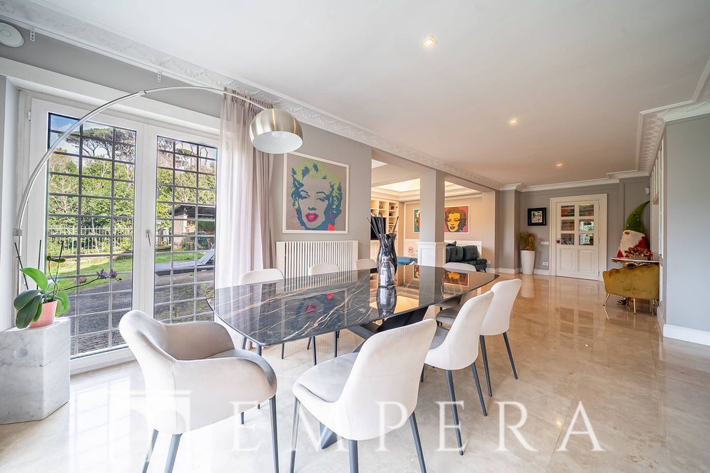 7 room luxury Villa for sale in Via di Grottarossa, Rome, Latium - View 6