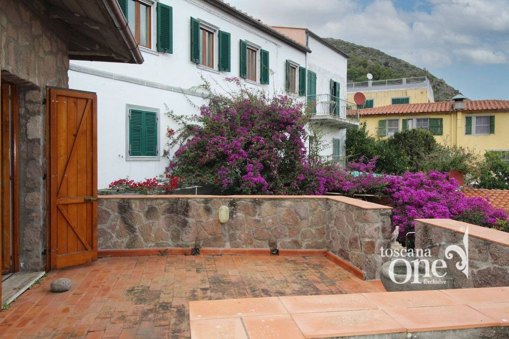 5 bedroom luxury Villa for sale in Via Roma, Capraia Isola, Provincia di Livorno, Tuscany - View 6