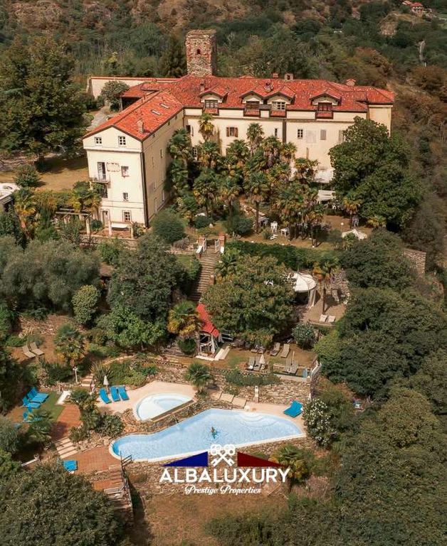 Château · Castle in Chiaverano