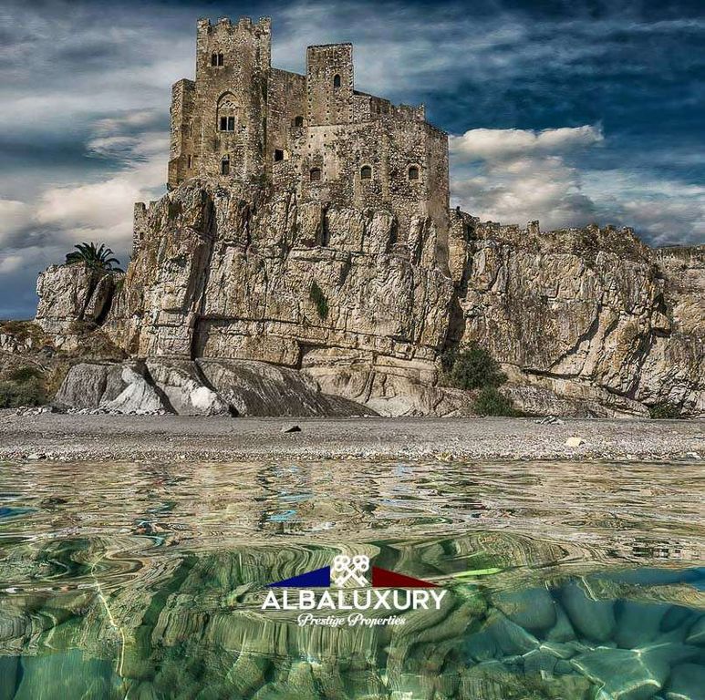 Château · Castle in Roseto Capo Spulico