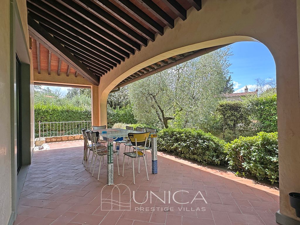 Casa – Prato, Sant'Anna, I lecci - Altro