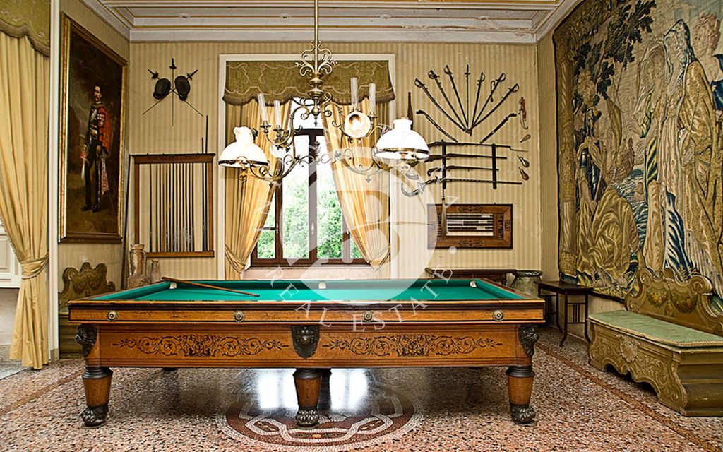 Château · Castle in Mercenasco