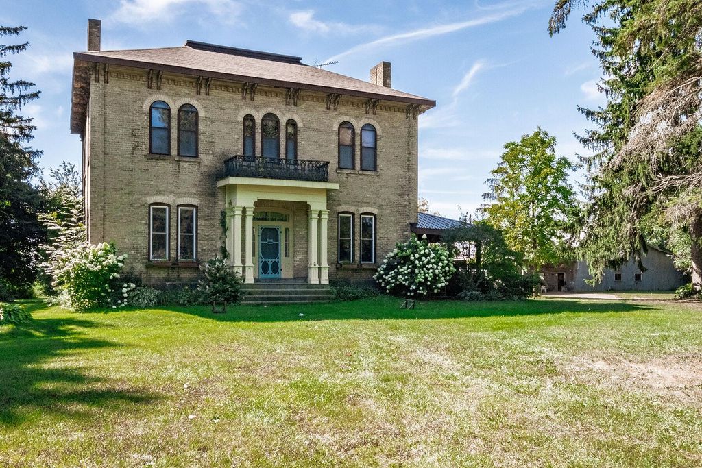 Prestigevolles Einfamilienhaus von 557 m2 zu verkaufen in St.