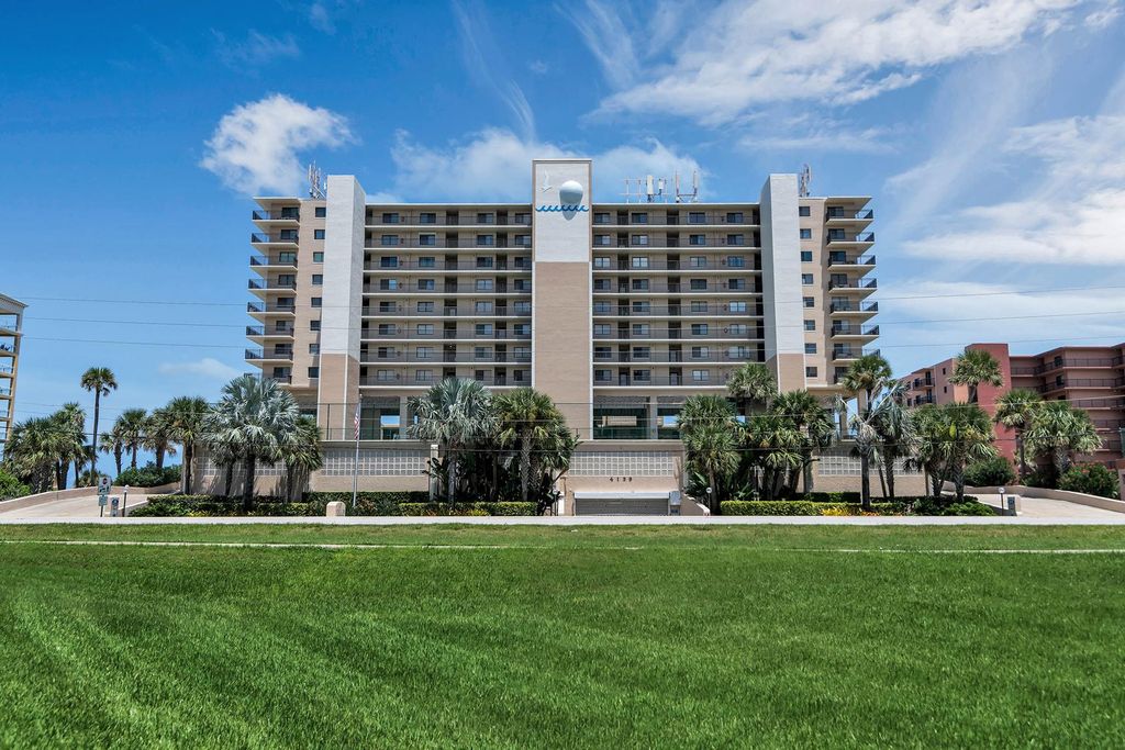 2 bedroom luxury Flat for sale in New Smyrna Beach, United States