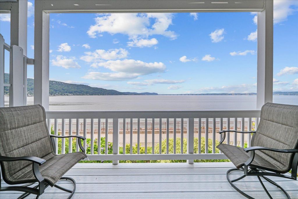 Casa adosada de alto standing en venta Piermont, Nueva York 129054656