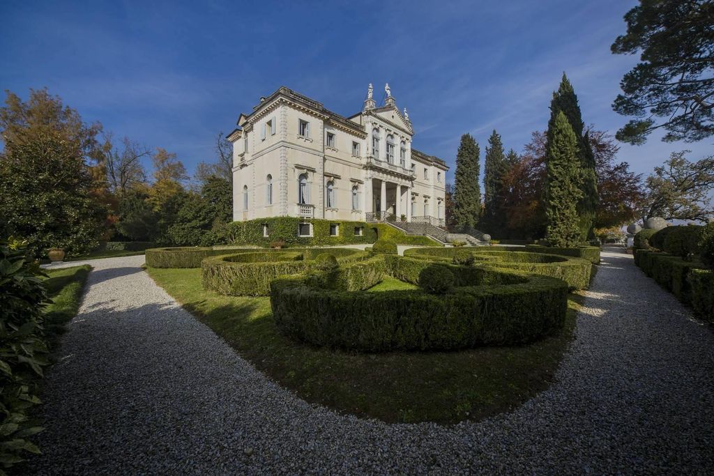 Villa di 1500 mq in vendita Conegliano, Veneto