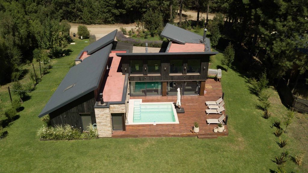Престижный Особняк в продажа Chapelco, Аргентина